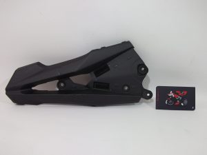 EMBELLECEDOR SOPORTE MOTOR IZQUIERDO INFERIOR KAWASAKI Z 800 E/FULL 2013-2016
